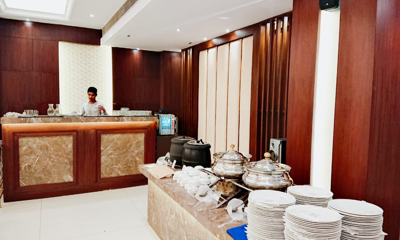 Hotel Kohinoor Palace-Banquet3