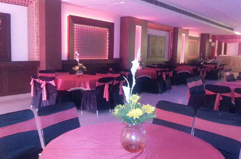 Hotel Kohinoor Palace- Groove Restobar7